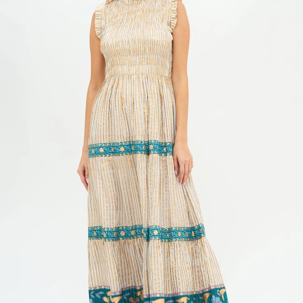 SLEEVELESS SMOCKED MAXI- REGENT GOLD